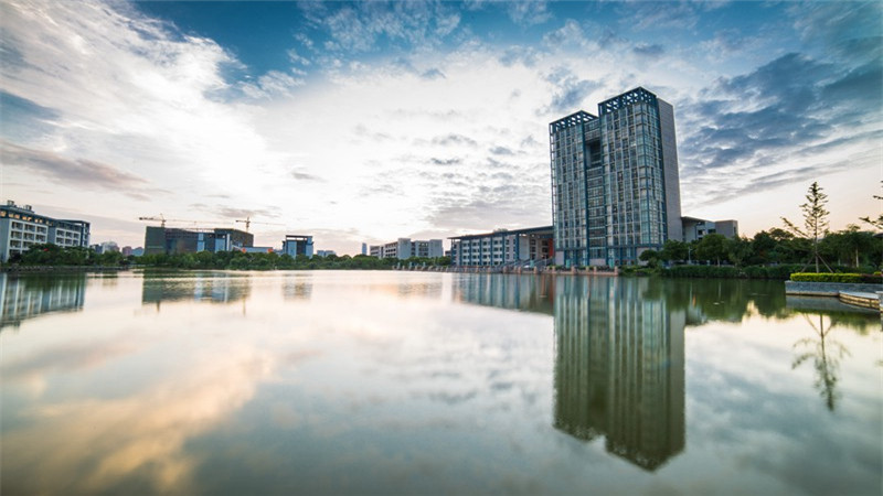 色彩三要素指的是什么